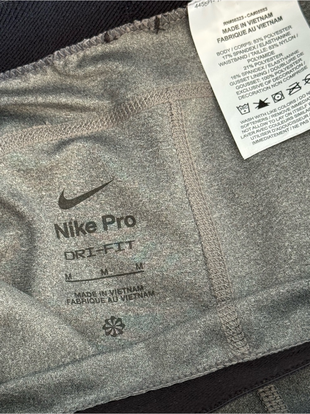 Nike Pro Girls Shorts Size M – Black & Gray 2-Pack - Picture 3 of 3